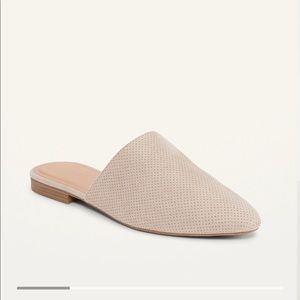 Old Navy Faux-Suede Pointy-Toe Mule Flats For Women - NEW - Size 10